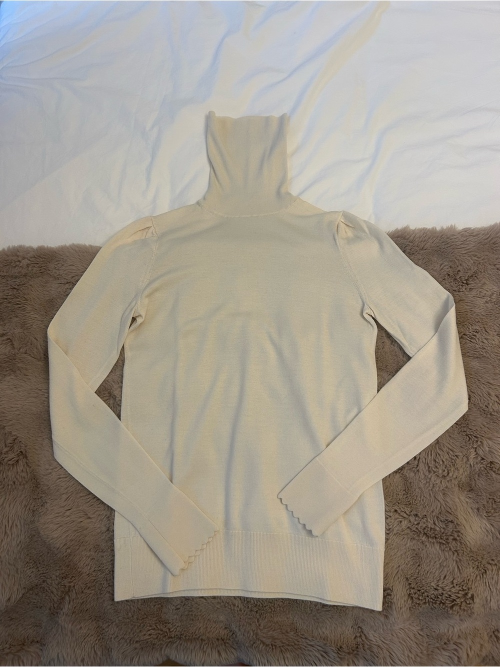 chloe ivory turtleneck